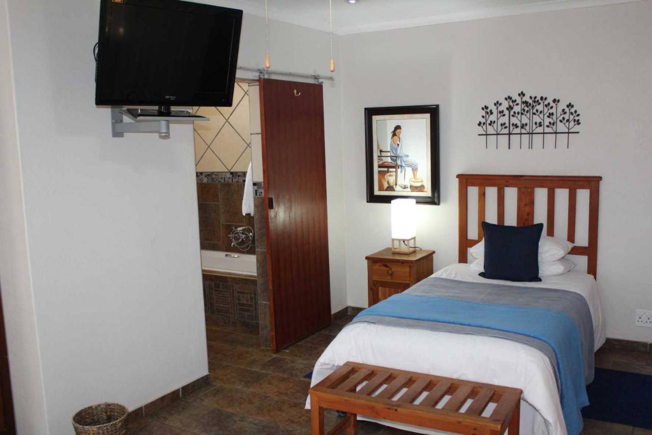 Ngwenya Boutique Hotel Lephalale Bagian luar foto
