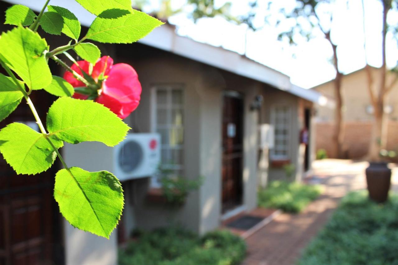 Ngwenya Boutique Hotel Lephalale Bagian luar foto
