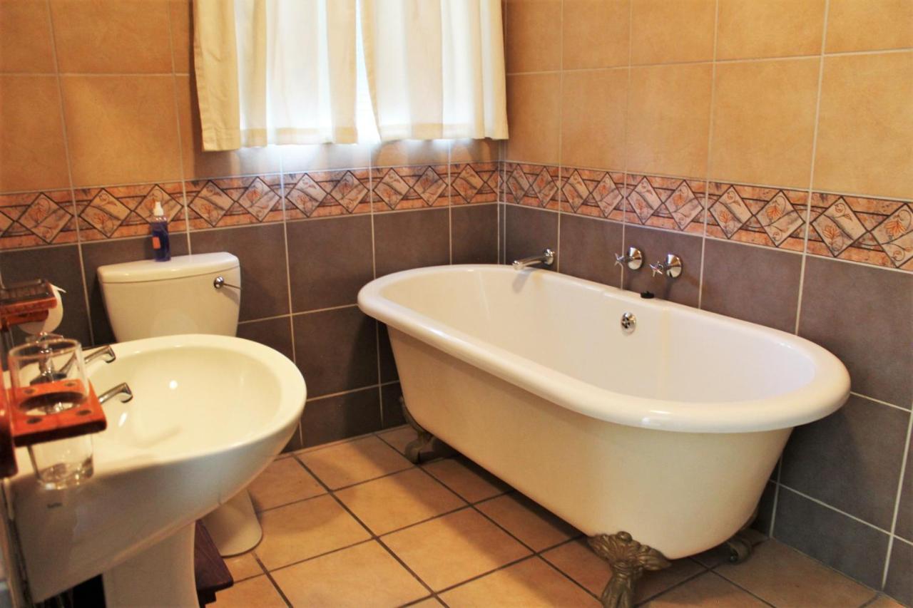 Ngwenya Boutique Hotel Lephalale Bagian luar foto