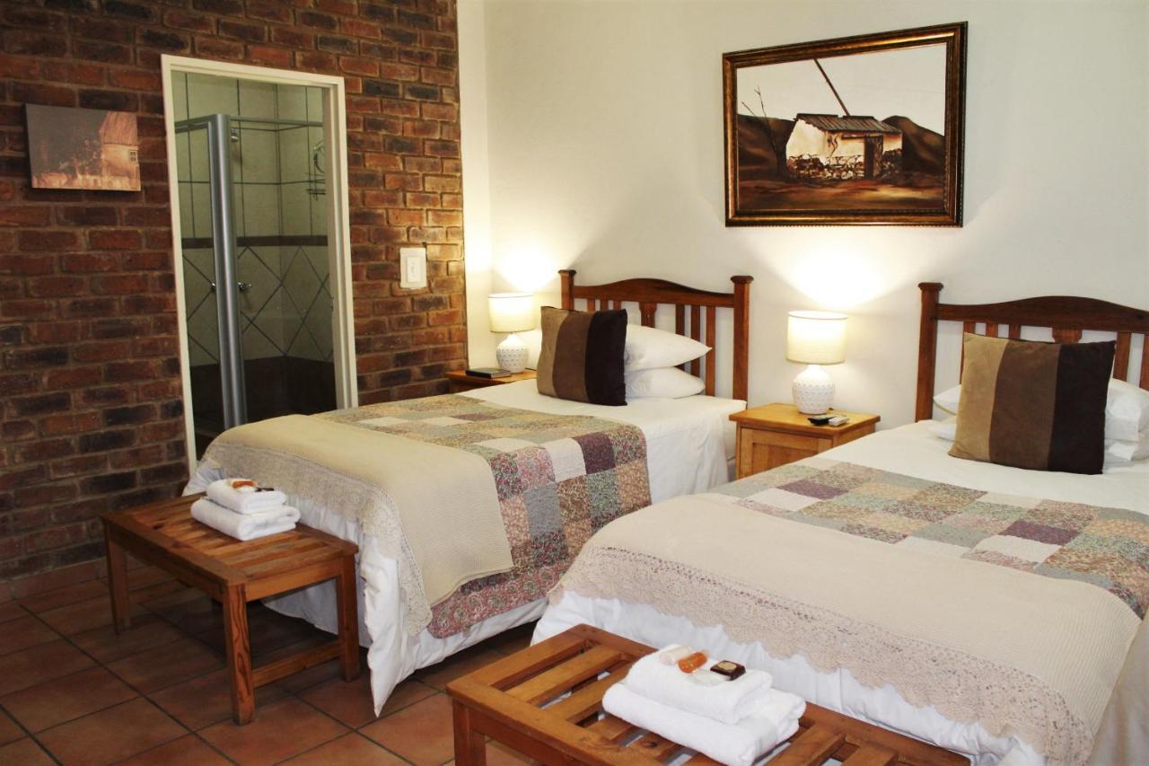 Ngwenya Boutique Hotel Lephalale Bagian luar foto