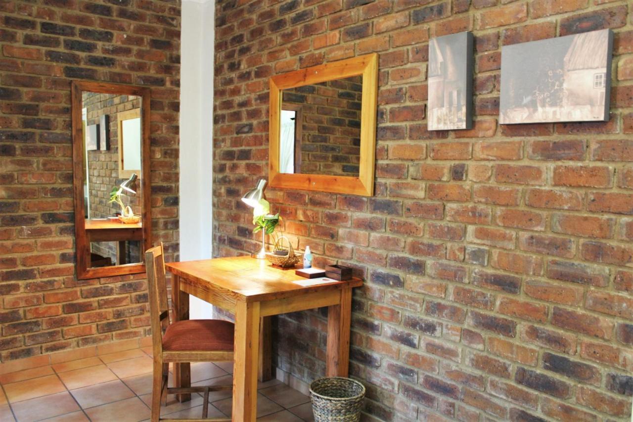 Ngwenya Boutique Hotel Lephalale Bagian luar foto
